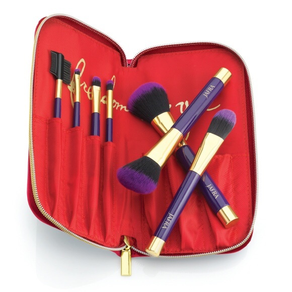 JAFRA 7pc brush set w/ case 💕👛🖌