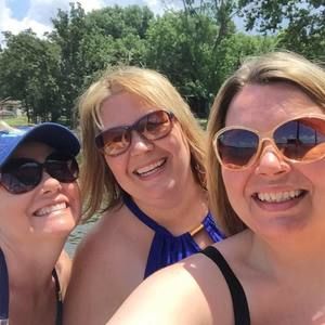 Meet your Posher, Christie