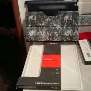 💲15.00 GRIFFIN📱Camouflage iPad2 (3rd generation)