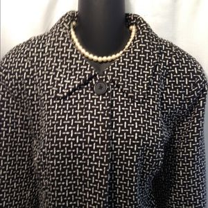 Black and White Geometric Fully Lined Jacket.