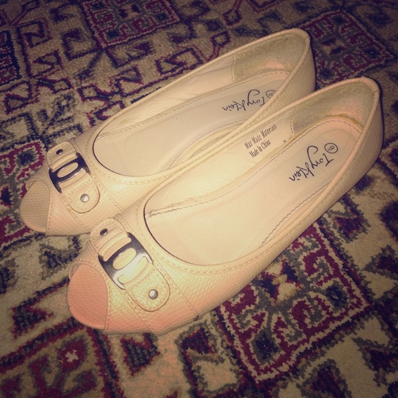 Tory Klein Flats