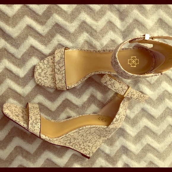 Ann Taylor Wedges