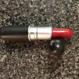 MAC Lustre Lipstick