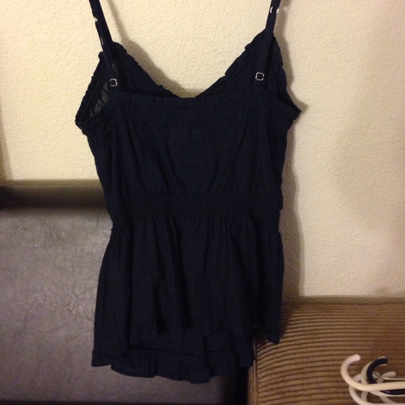 Top - Picture 2 of 3