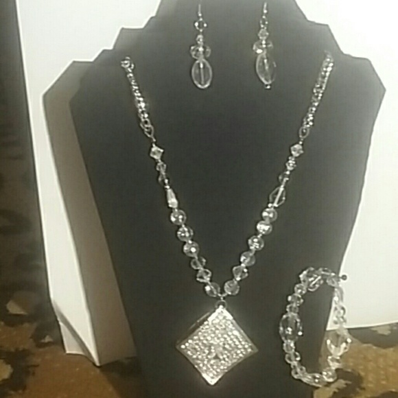 Cinderella ball wear
