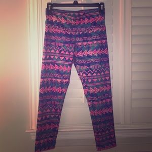 Aztec crop athletic leggings