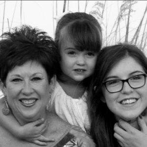 Meet your Posher, Crystal