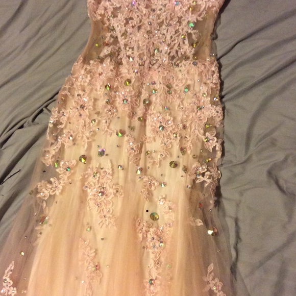Peach/Pink Prom Dress - Picture 3 of 4