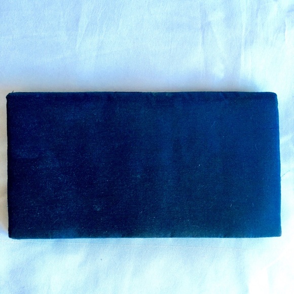 ⛔️SOLD⛔️Roberta Freymann Turquoise Clutch - Picture 3 of 4