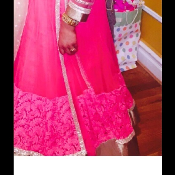 Pretty in pretty Indian gown. - Picture 4 of 10