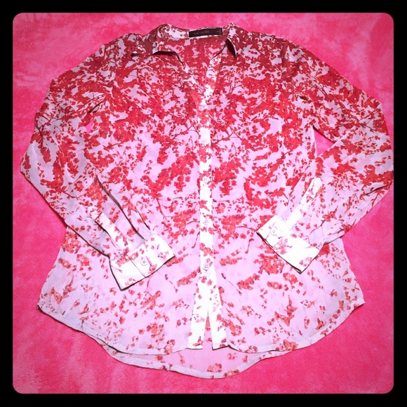 💥SALE💥The Limited cherry blossom design blouse - Picture 2 of 6