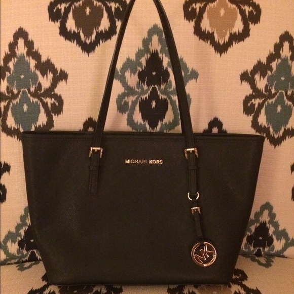 Authentic Michael Kors tote