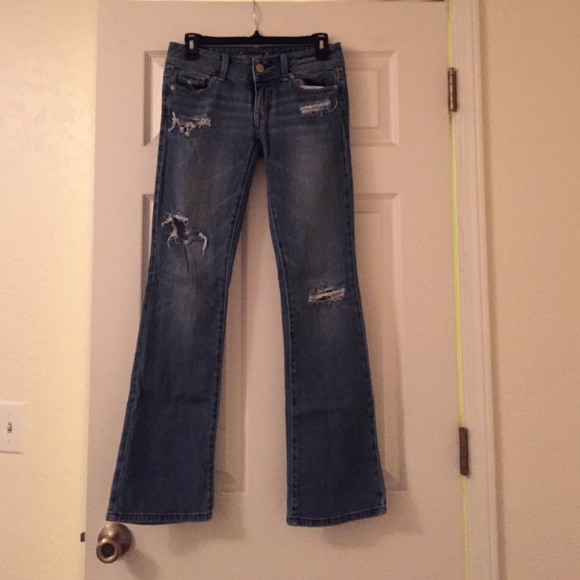 American eagle jeans.