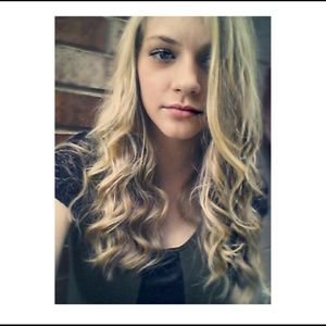 Meet your Posher, Hannah