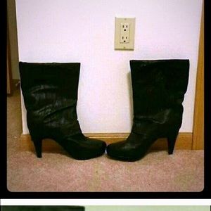 Torrid boots reserve for Katie