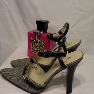 Anne Klein great shoes and classic style!!