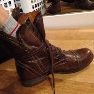 Steve Madden Troopa Boots