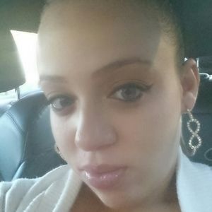 Meet your Posher, Lisette