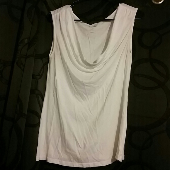 White dress shirt