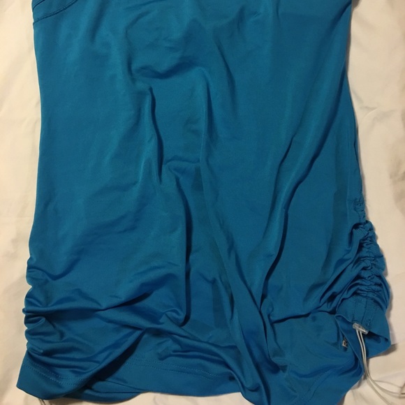 Maternity Activewear - Reebok for Pea in a Pod - Picture 4 of 4