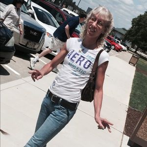 Meet your Posher, Deirdre