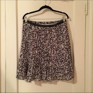 HM Pleated Mini Skirt