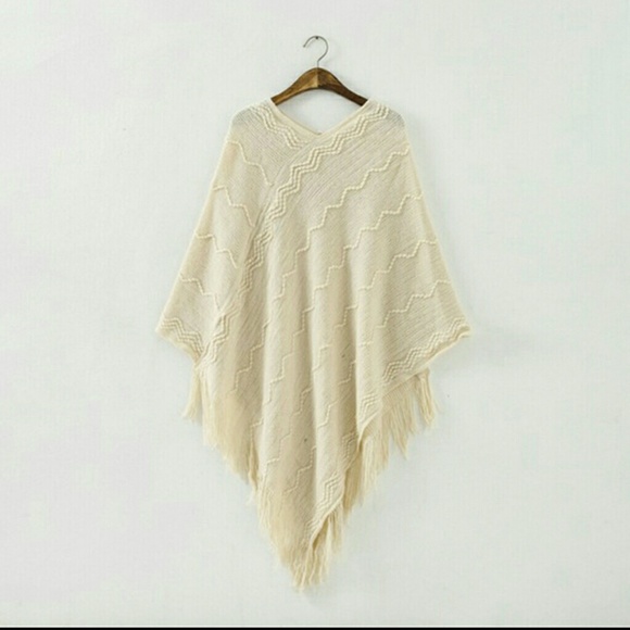 NWT Winter Batwing Stripes Fringed Cape Sweater