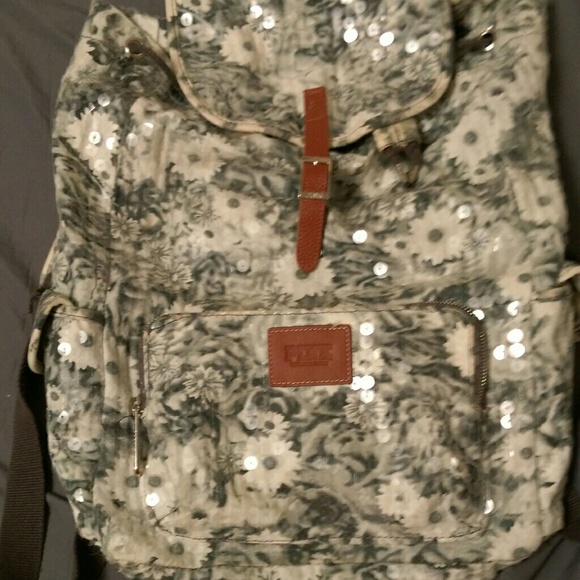 Victoria Secret Pink Sequin Daisy Bookbag!