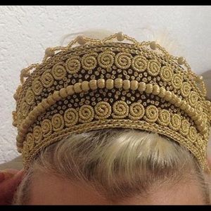 Hand made tiara by me ...