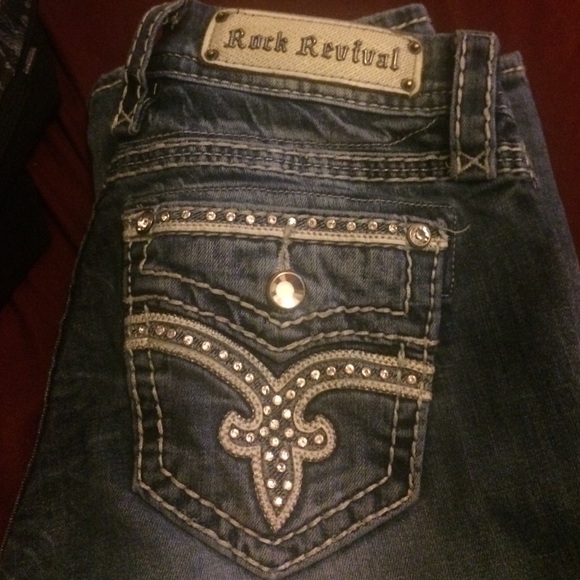 Rock revival boot