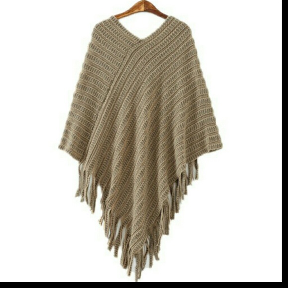 NWT Winter Batwing Stripes Fringed Cape Sweater