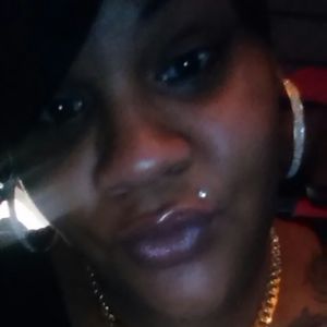 Meet your Posher, Iesha