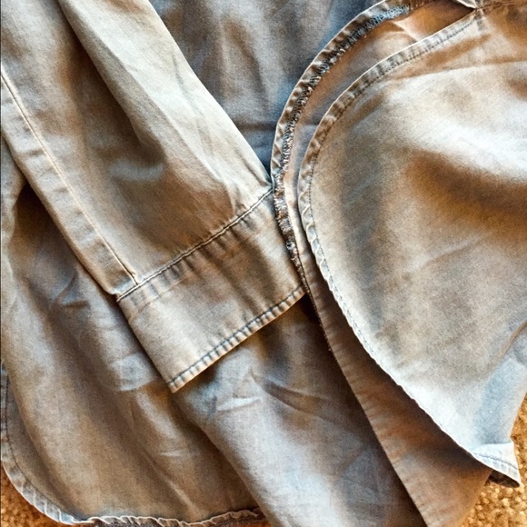 F21 Jean shirt - Picture 4 of 4