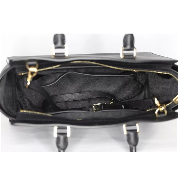 Michael Kors Large Black Selma Bag - Picture 3 of 4