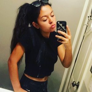 Meet your Posher, Sandra