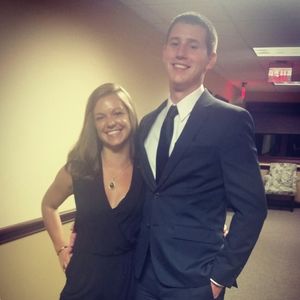 Meet your Posher, Caitlin