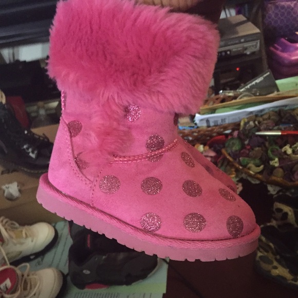 Toddler girl fur boots