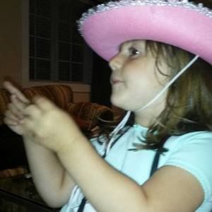 Meet your Posher, Sandy