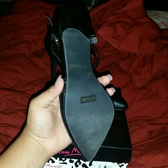 Anne Michelle Heels - Picture 3 of 3
