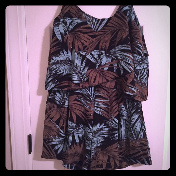 Romper/Jumpsuit-shorts - Picture 1 of 3