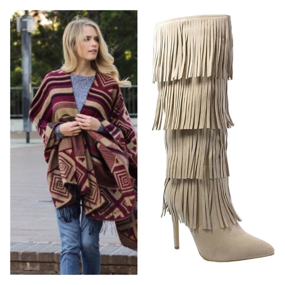 Sweaters - New arrival beautiful burgundy poncho