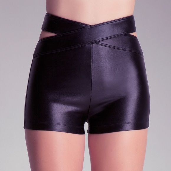 NWT Sexy Bebe leather high waisted shorts
