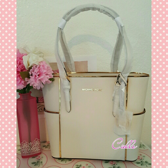 -Reserved - Michael Kors Jet Set tote