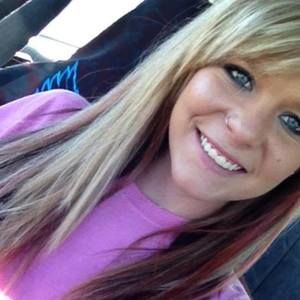 Meet your Posher, Macy