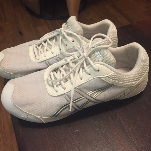 ASICS CHEER SHOES