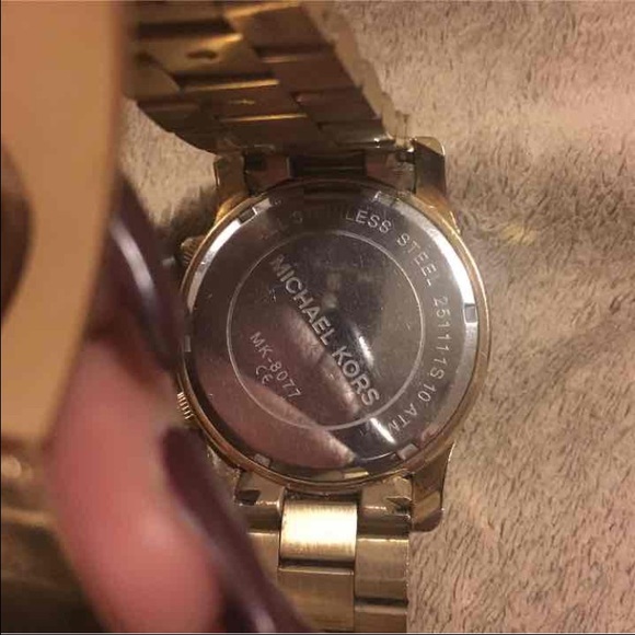 Michael kors watch gold oversize :) lovely ...