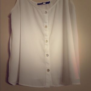 White loose spaghetti top