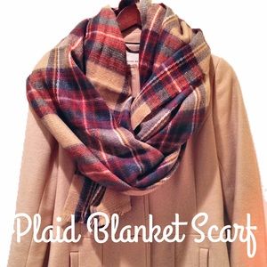 ❌SOLD - Plaid Blanket Scarf
