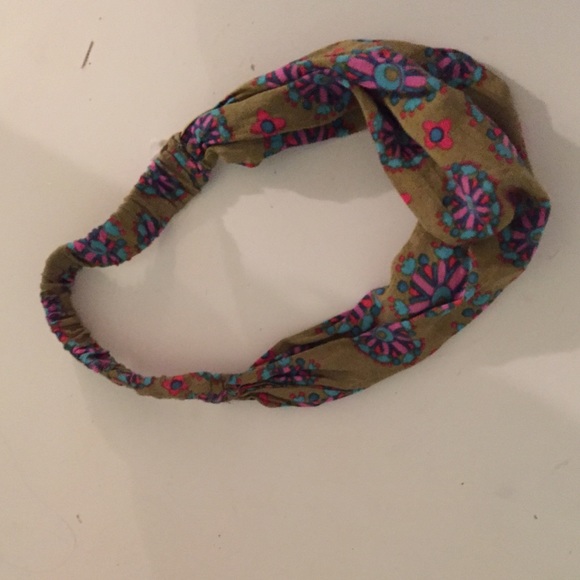 Flower and green headband