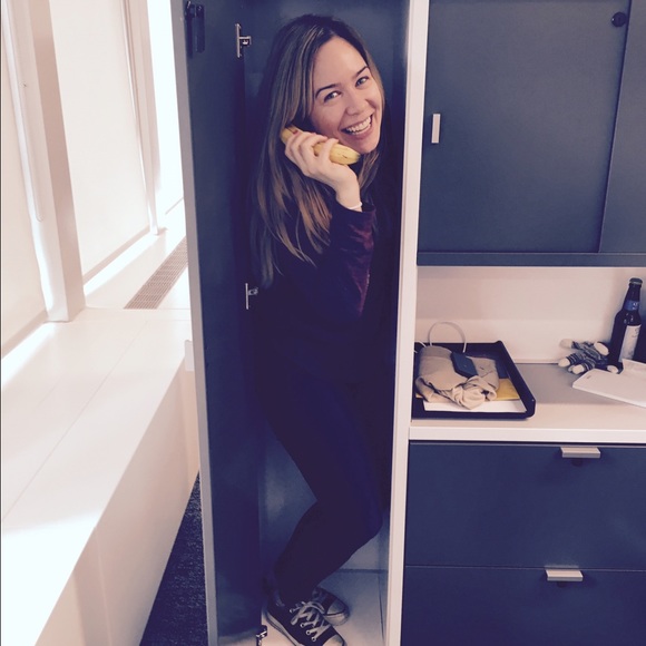 Meet your Posher, Liz - Picture 2 of 4